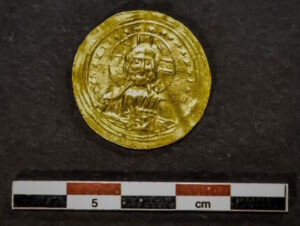 gold coin found in Norway